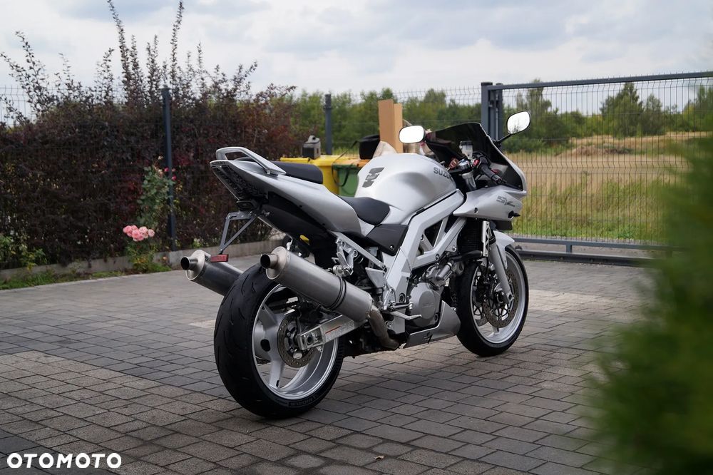 Suzuki SV - 10