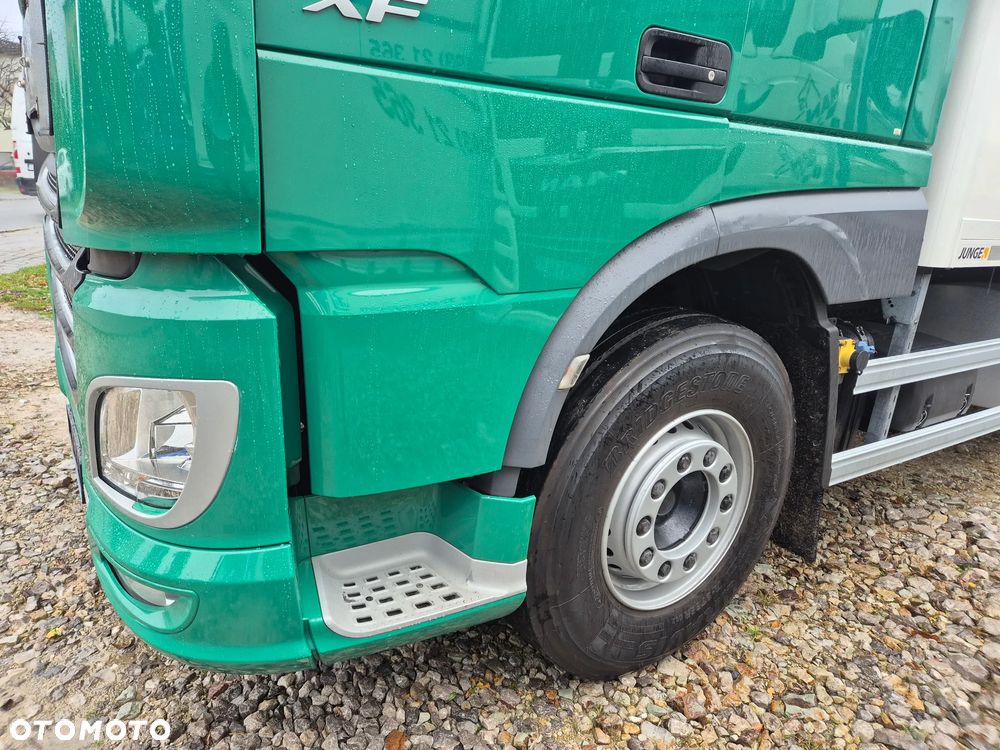 DAF XF ORYGINALNY PRZEBIEG z Niemiec / TANDEM ZESTAW PRZEJAZDOWY Z WINDĄ - 15