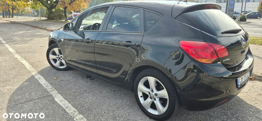 Opel Astra - 26