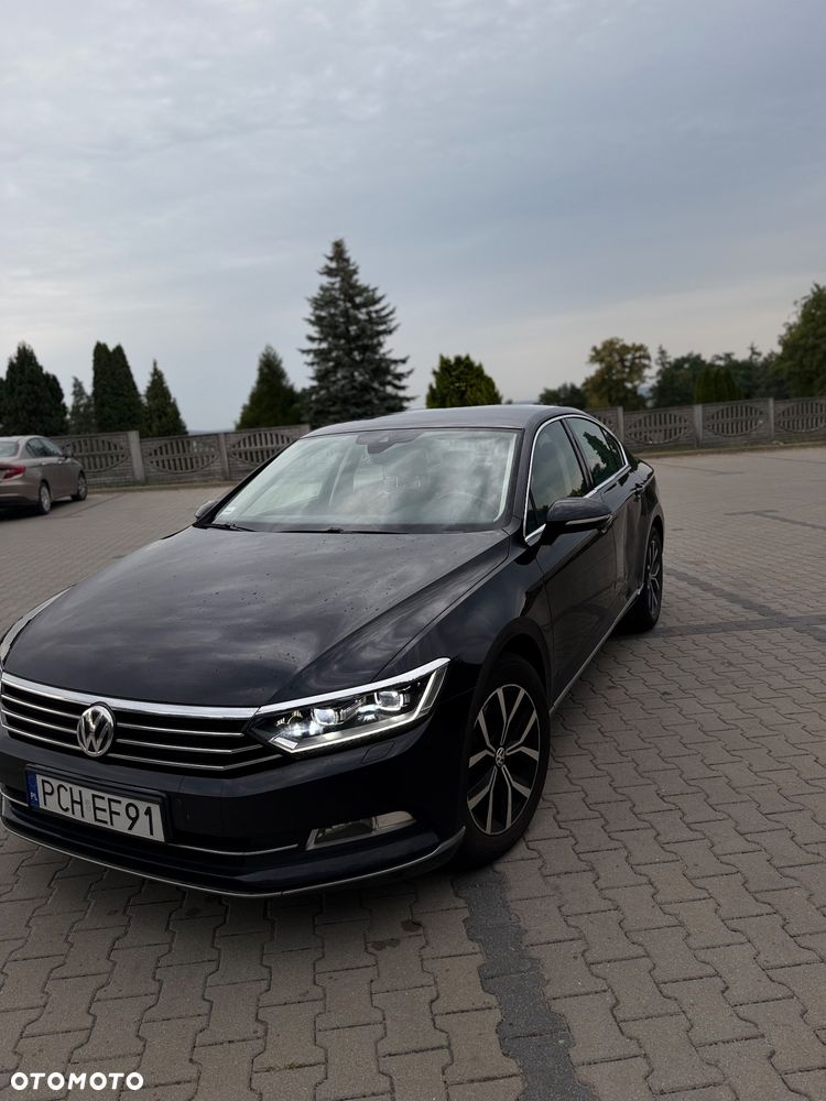 Volkswagen Passat 2.0 TDI BMT Comfortline DSG - 2
