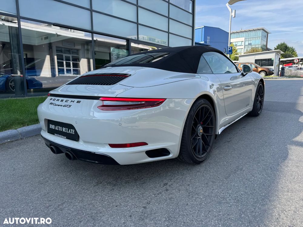 Porsche 911 Carrera GTS Cabriolet PDK - 20