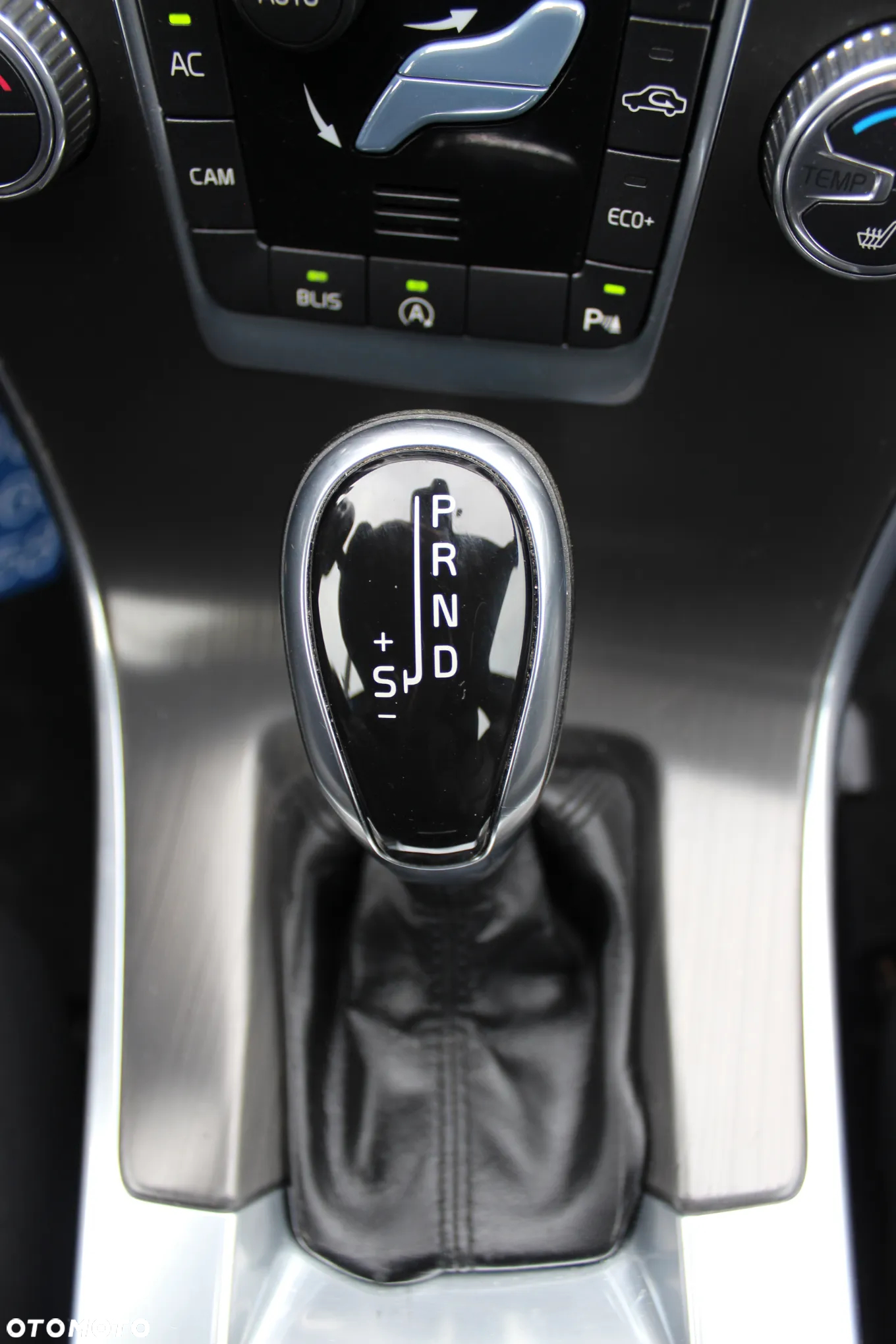 Volvo XC 60 D4 Drive-E Base - 29