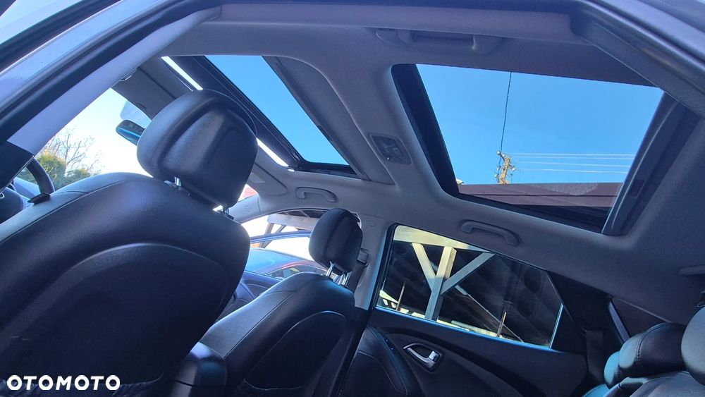 Hyundai ix35 2.0 4WD Automatik Premium - 28