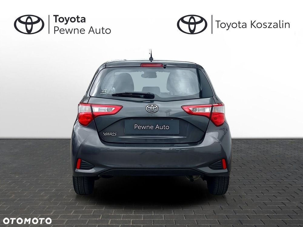 Toyota Yaris - 4