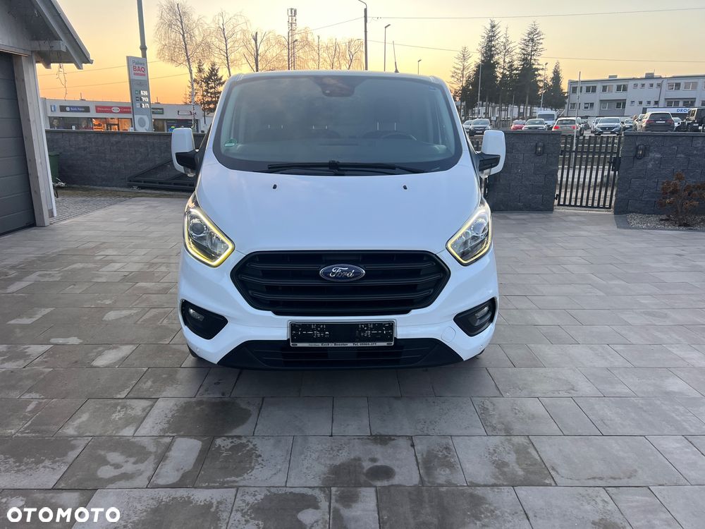 Ford Transit Custom - 8