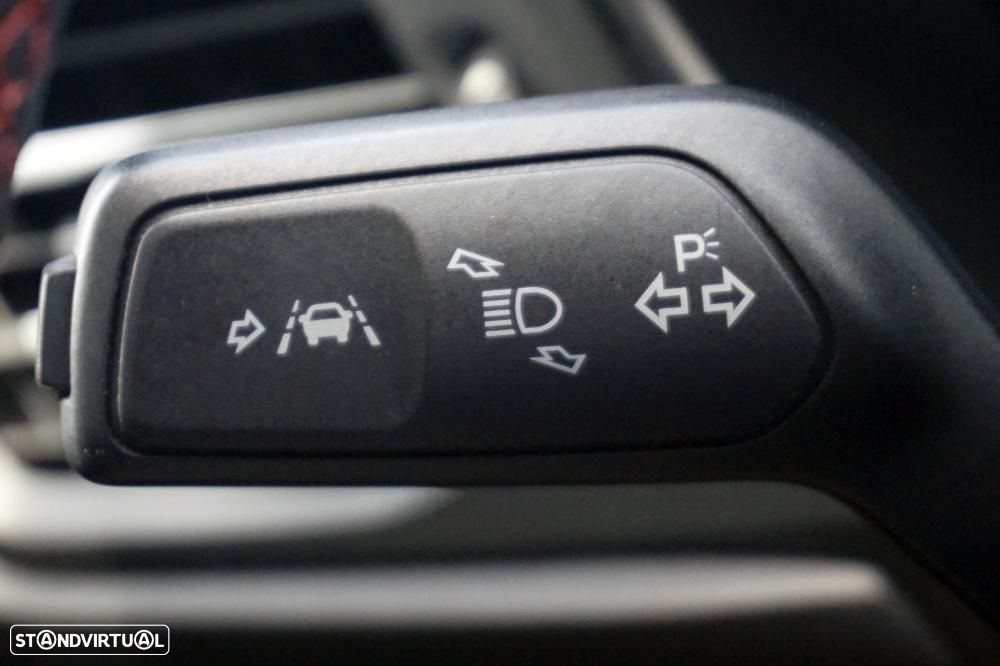 Ford Focus 1.0 EcoBoost ST-Line - 15