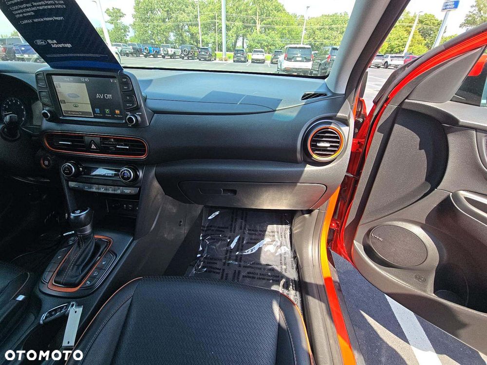 Hyundai Kona - 10