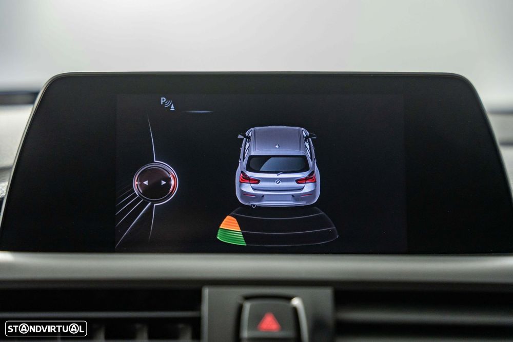BMW 116 d Line Sport - 16