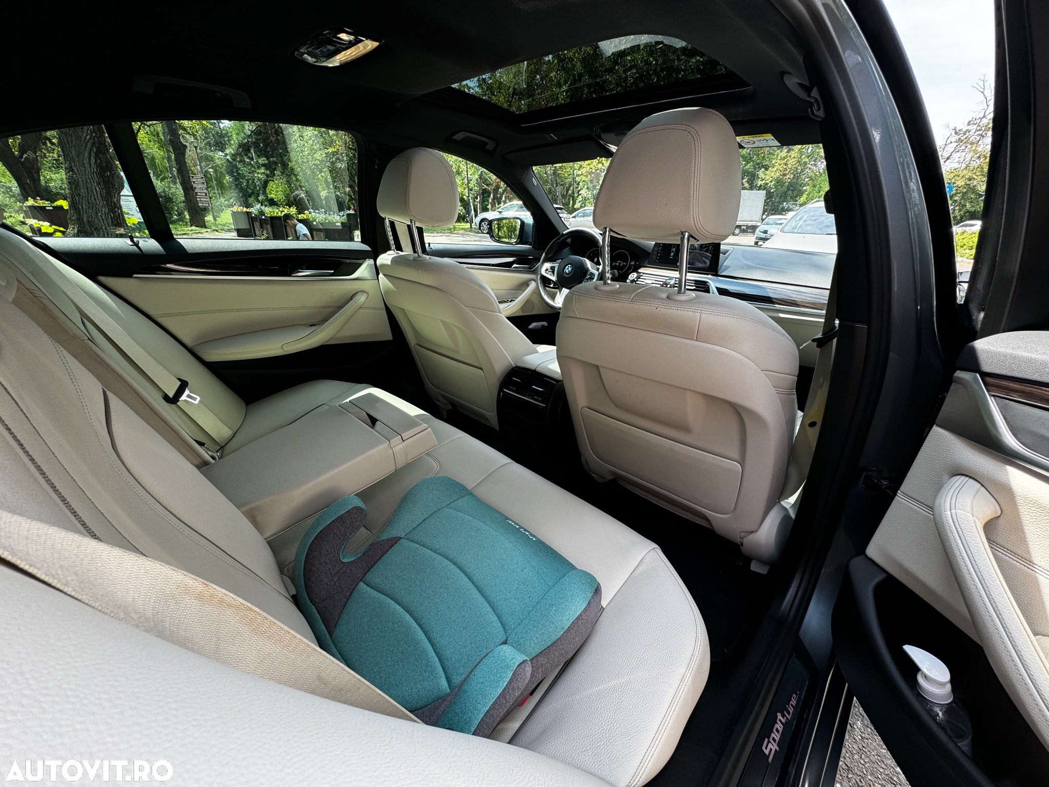BMW Seria 5 520d AT - 7