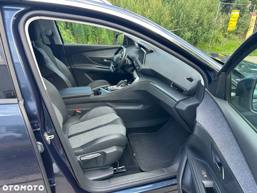 Peugeot 5008 1.6 PureTech Allure S&S EAT8 - 13