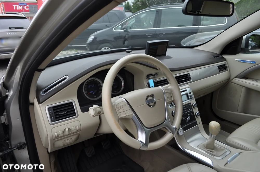 Volvo V70 DRIVe Kinetic - 17