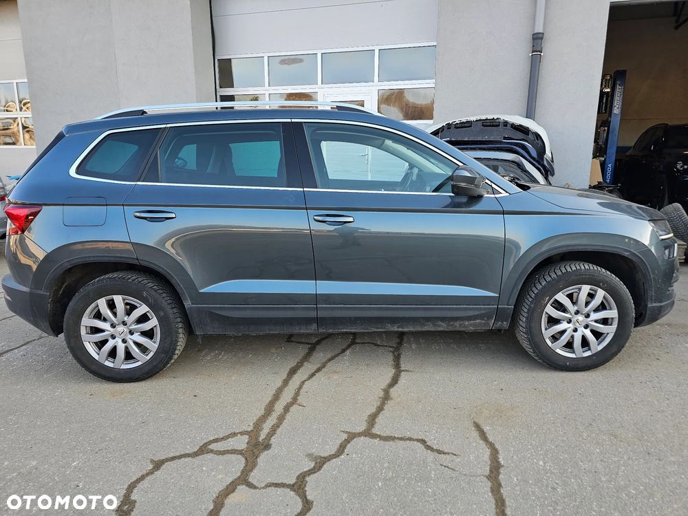 Skoda Karoq 2.0 TDI SCR 4x4 DSG Style - 10