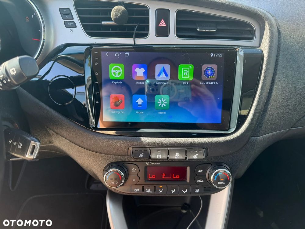 Kia Ceed - 15