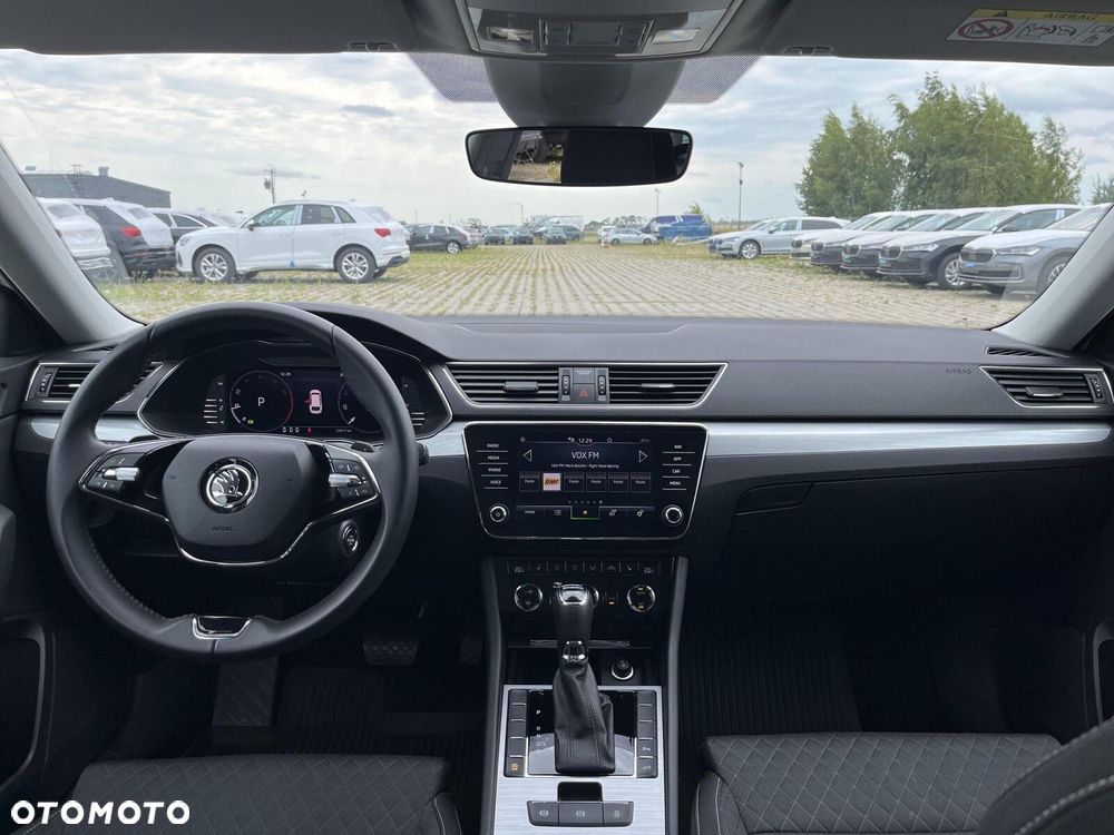 Skoda Superb 1.5 TSI Ambition DSG - 10