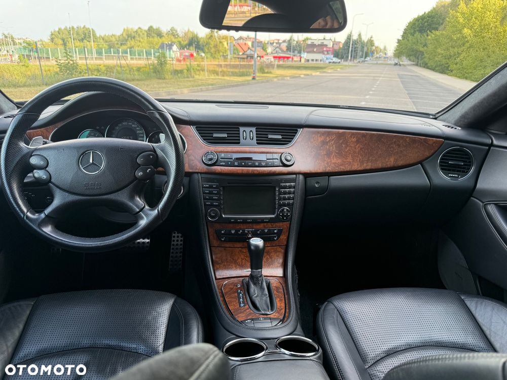 Mercedes-Benz CLS 63 AMG 7G-TRONIC - 23
