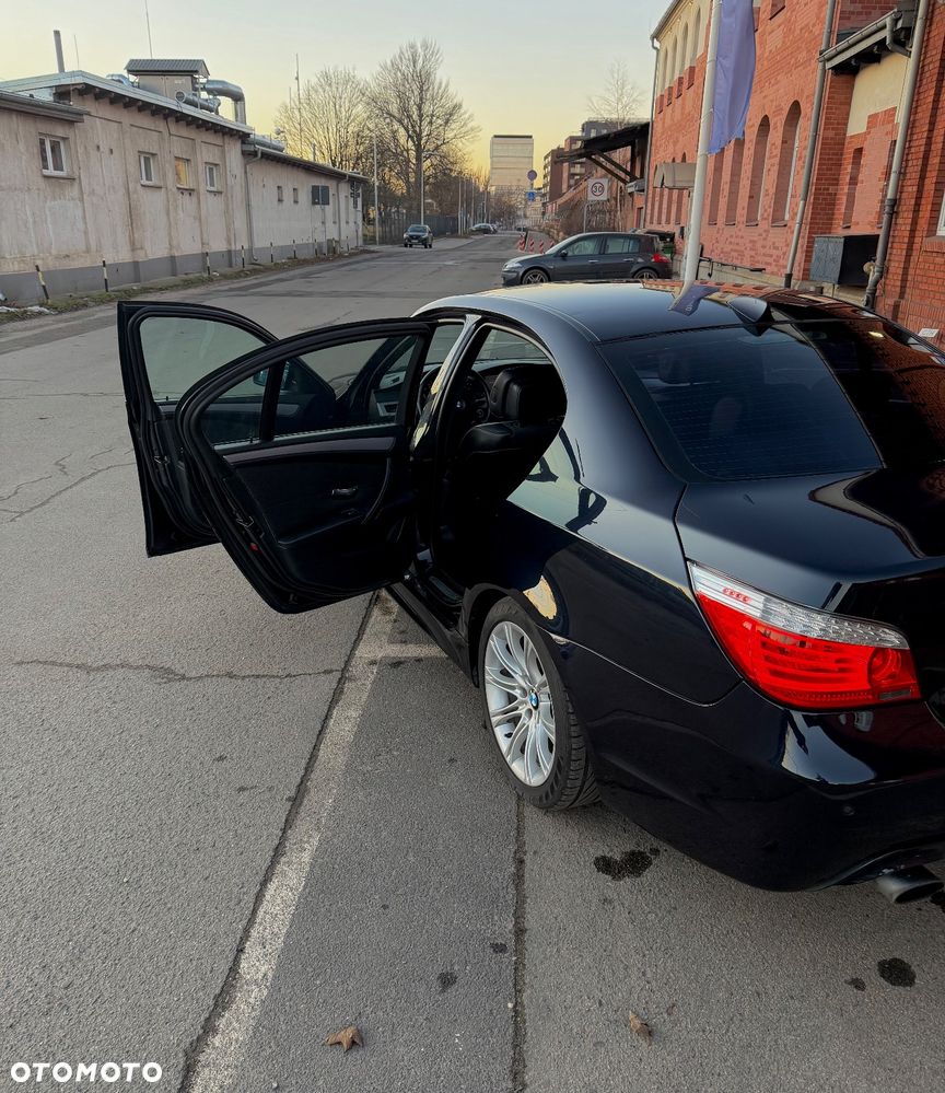 BMW Seria 5 520d Edition Exclusive - 7