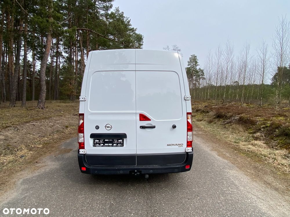 Opel Movano - 8
