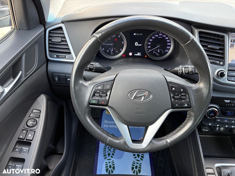 Hyundai Tucson blue 2.0 CRDi 4WD Premium - 10