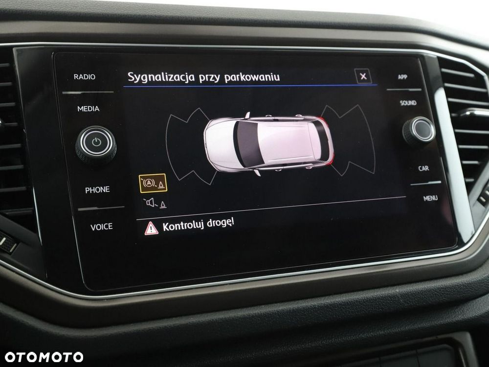 Volkswagen T-Roc 1.0 TSI Style - 25