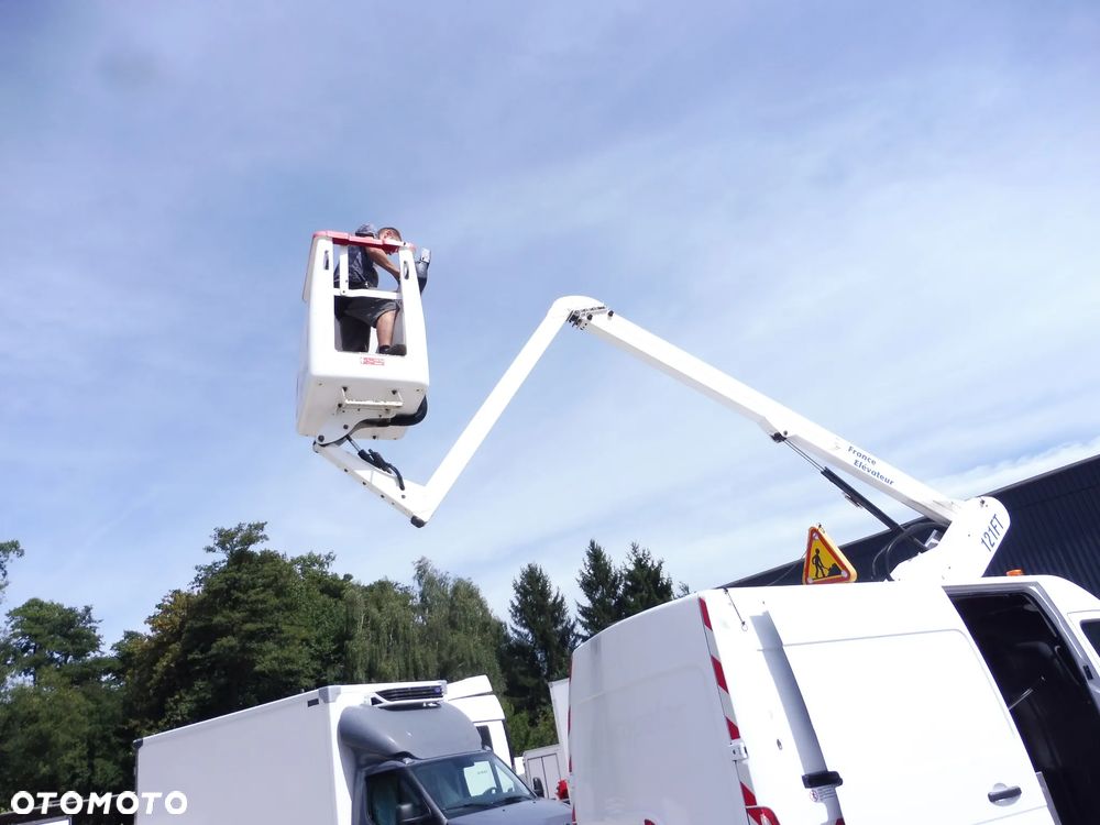 Renault Master Zwyżka Podnośnik koszowy - 17