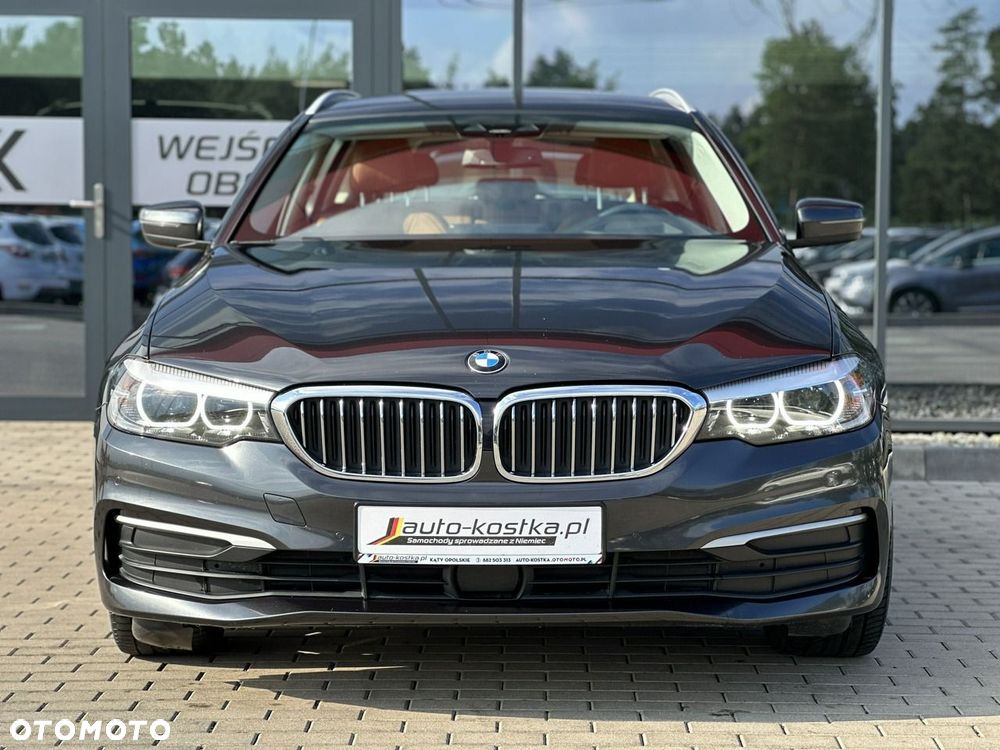BMW Seria 5 520d xDrive - 5