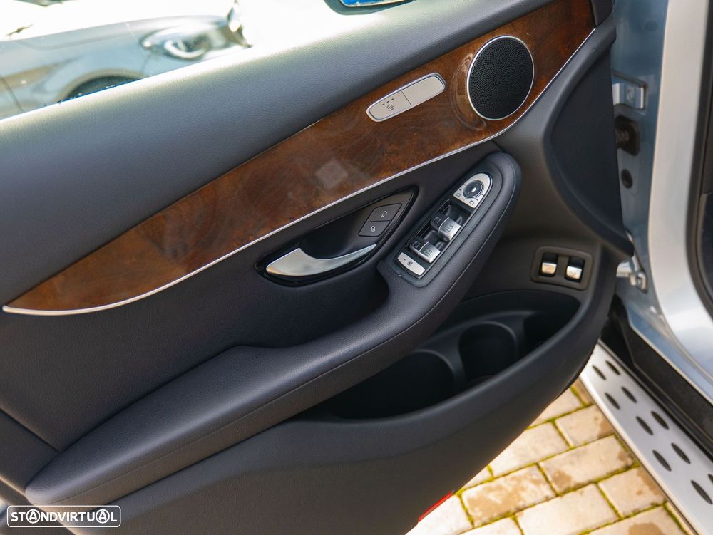 Mercedes-Benz GLC 220 d 4Matic 9G-TRONIC - 14