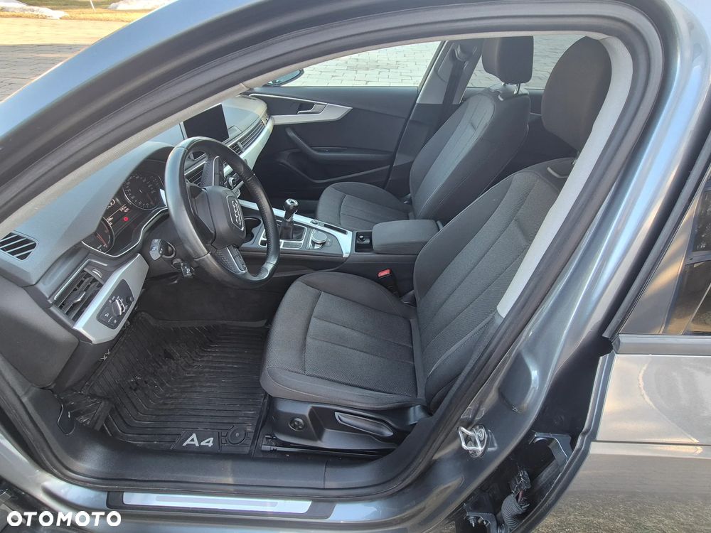 Audi A4 Avant 2.0 TDI design - 13