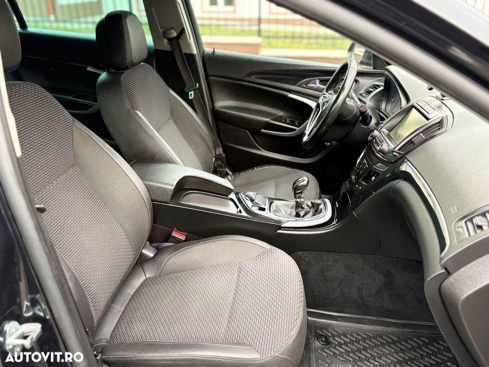 Opel Insignia - 9