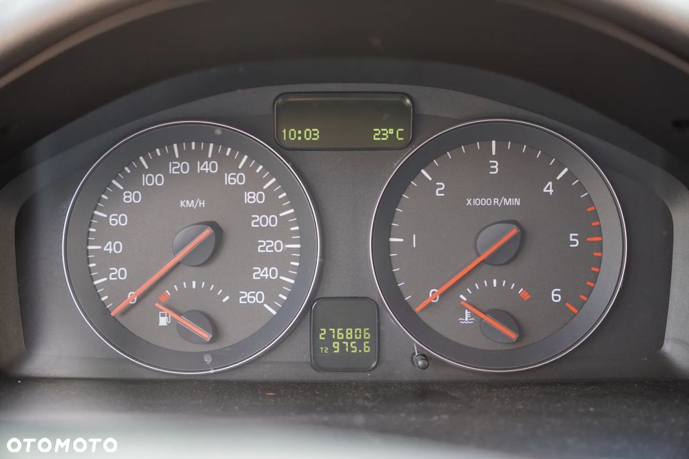 Volvo V50 D3 Momentum - 10