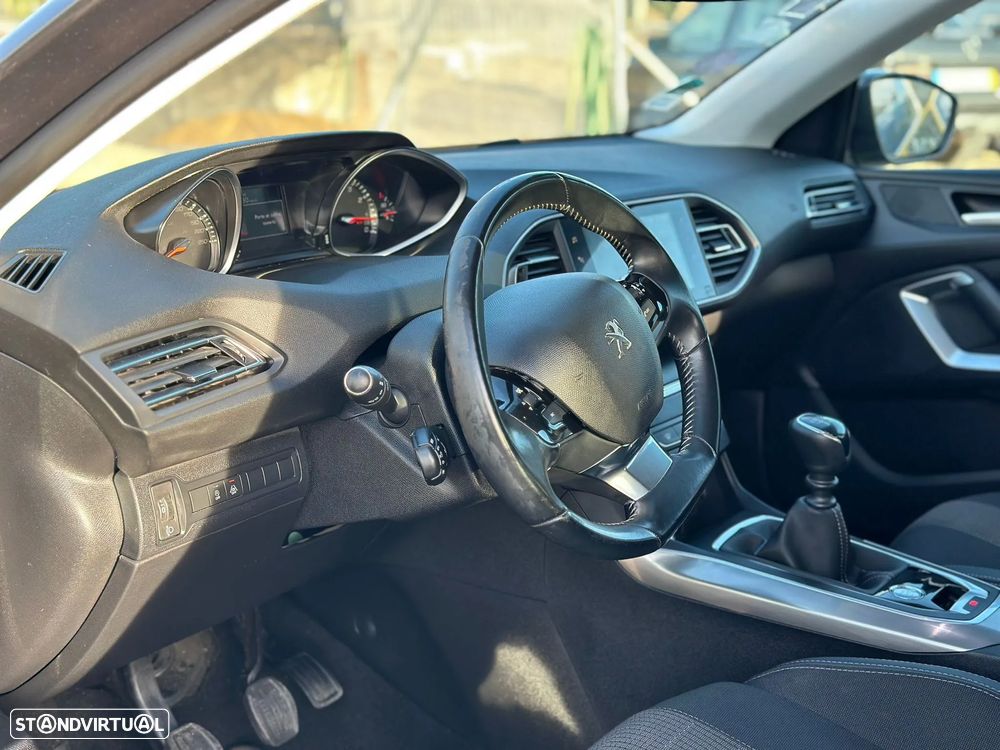 Peugeot 308 PureTech 110 Stop & Start Allure - 5