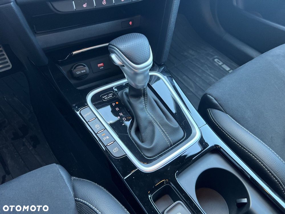 Kia ProCeed 1.5 T-GDI GT Line DCT - 27