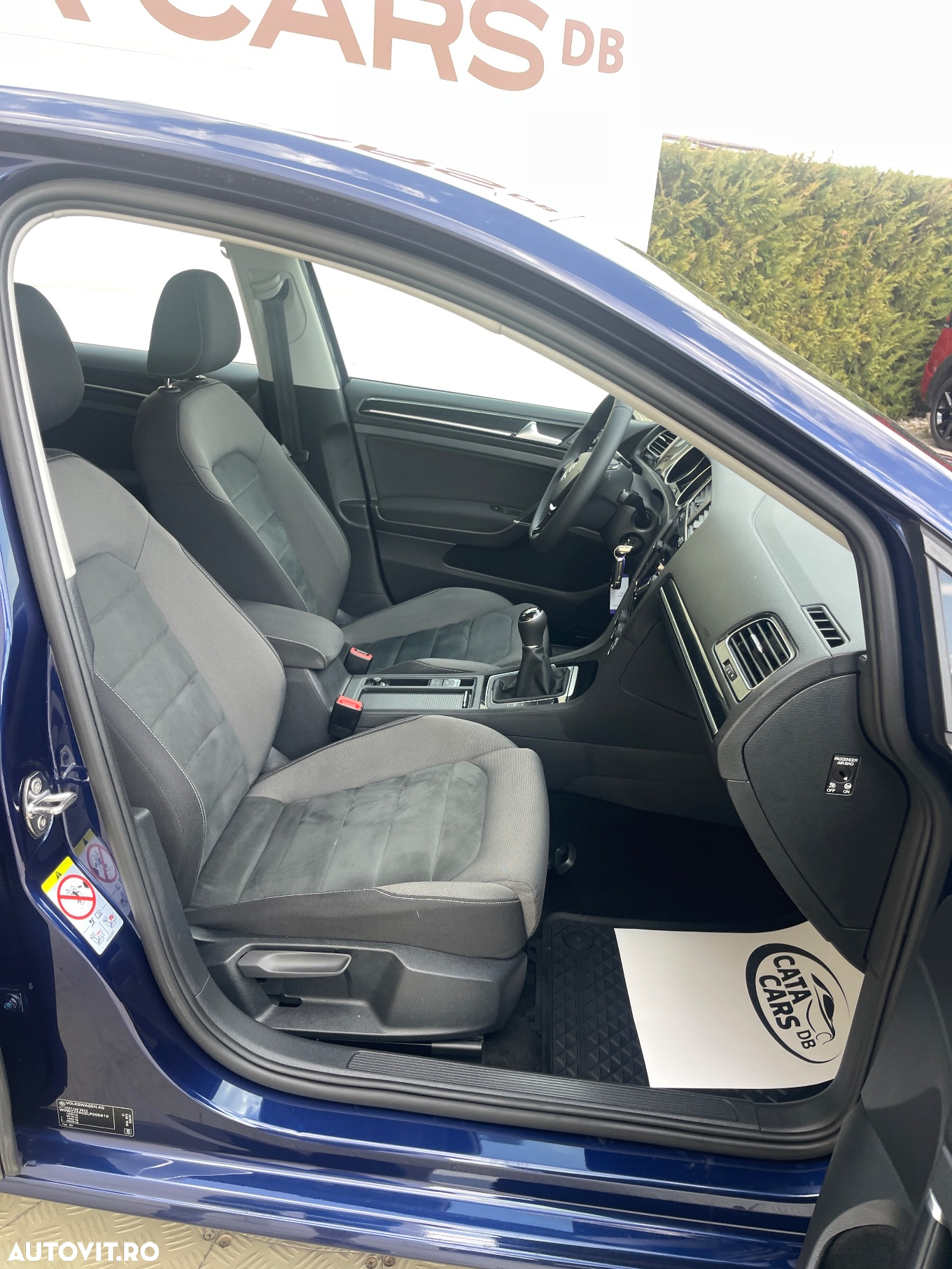 Volkswagen Golf 2.0 TDI (BlueMotion Technology) Highline - 22