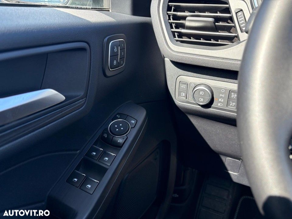 Ford Kuga 2.5 Duratec FWD PHEV Active X - 17