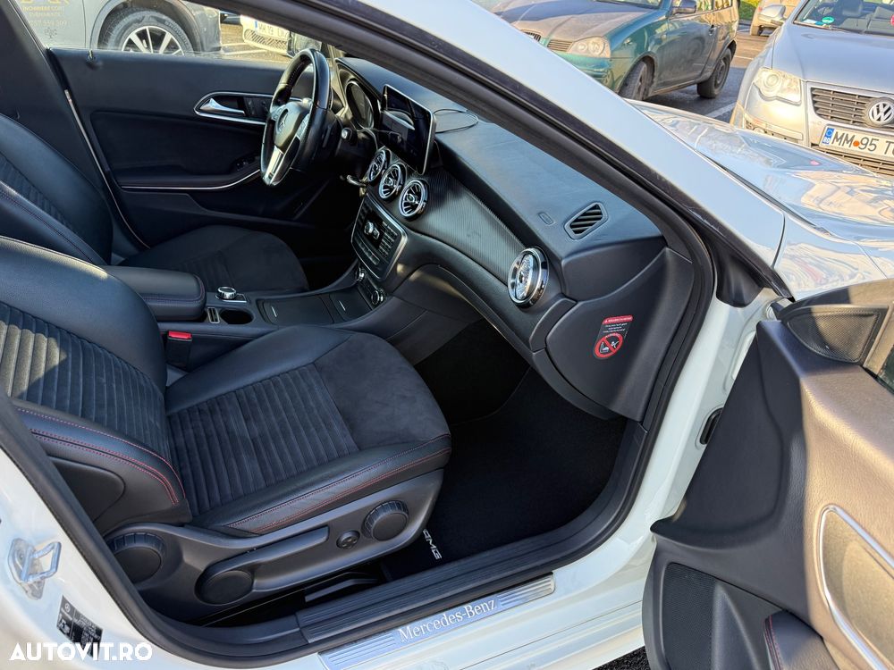 Mercedes-Benz CLA 200 CDI AMG Line - 19