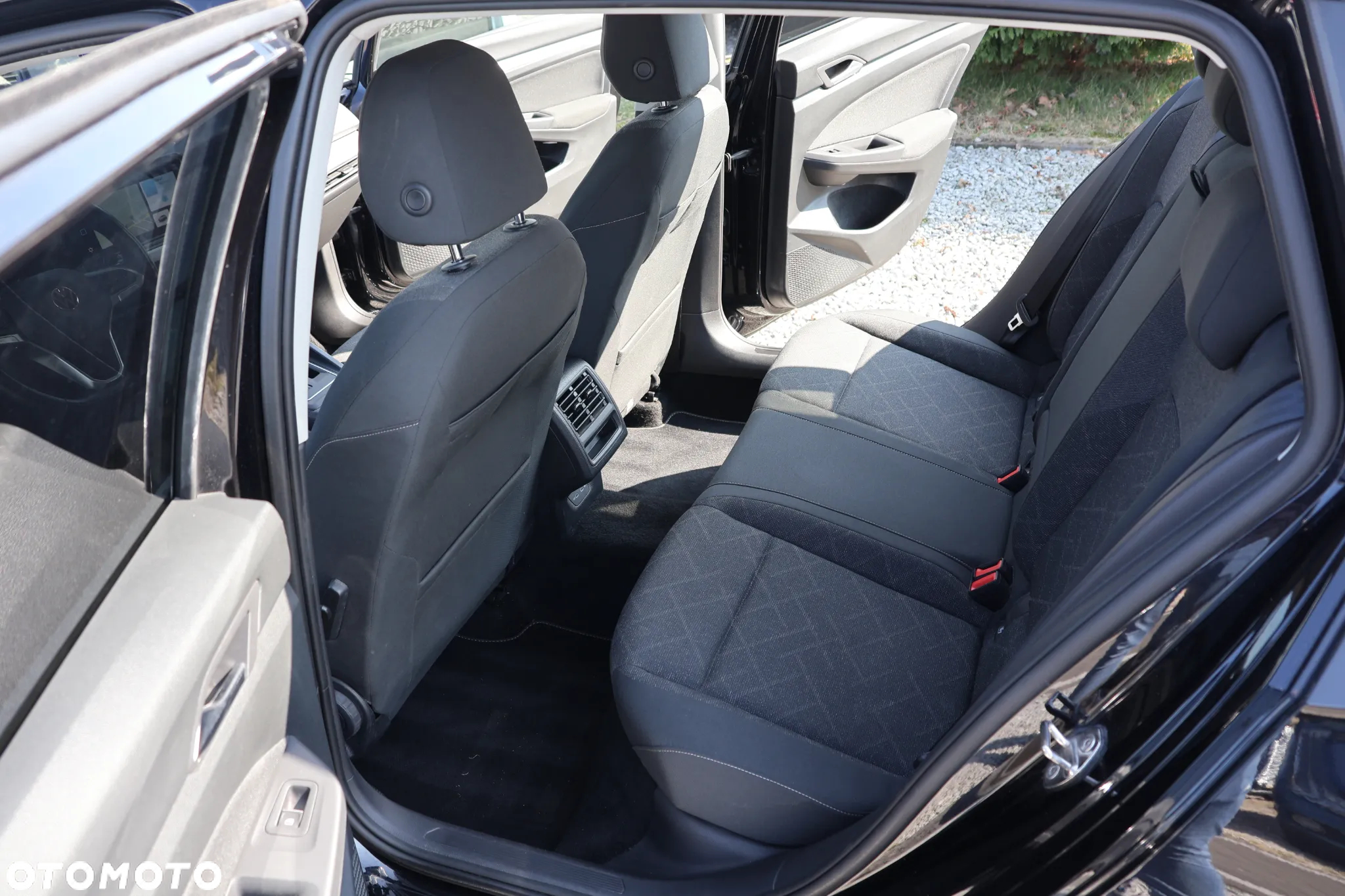 Volkswagen Golf Variant 2.0 TDI SCR DSG Life - 13