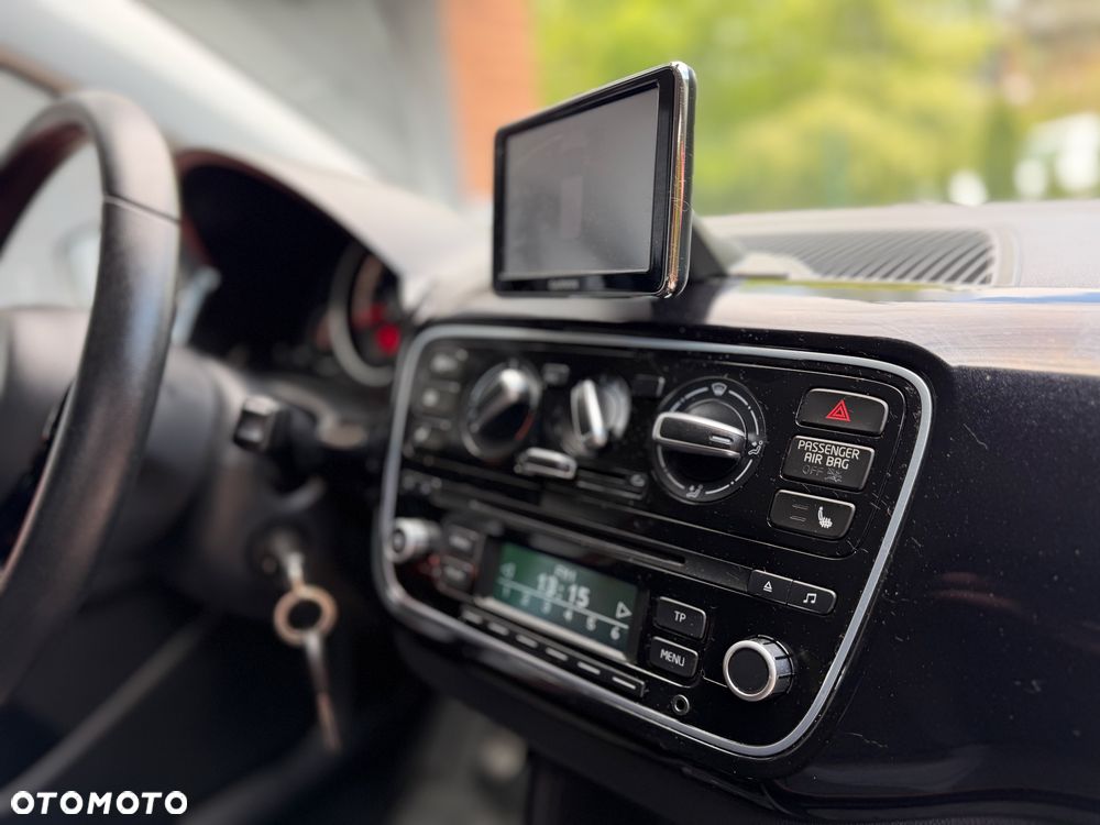 Volkswagen up! 1.0 move - 7