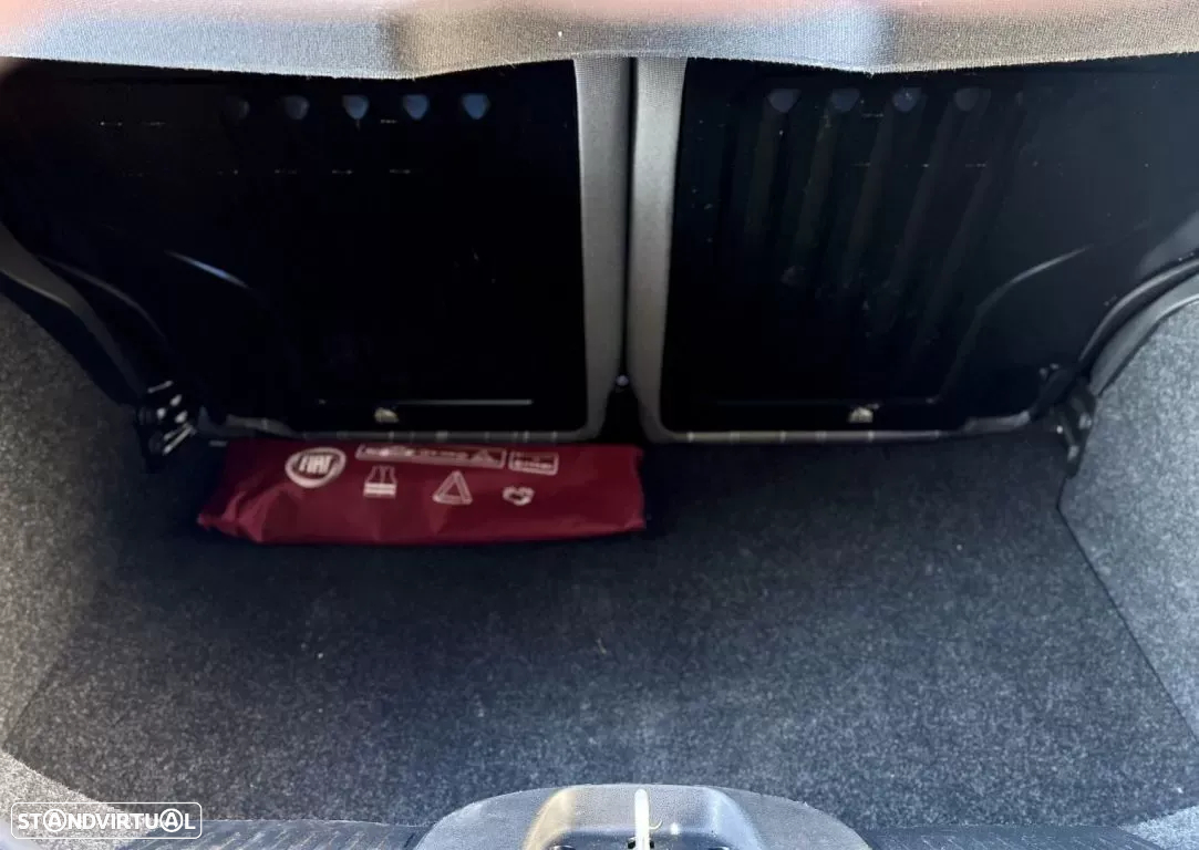 Fiat 500 1.0 Hybrid Lounge - 25