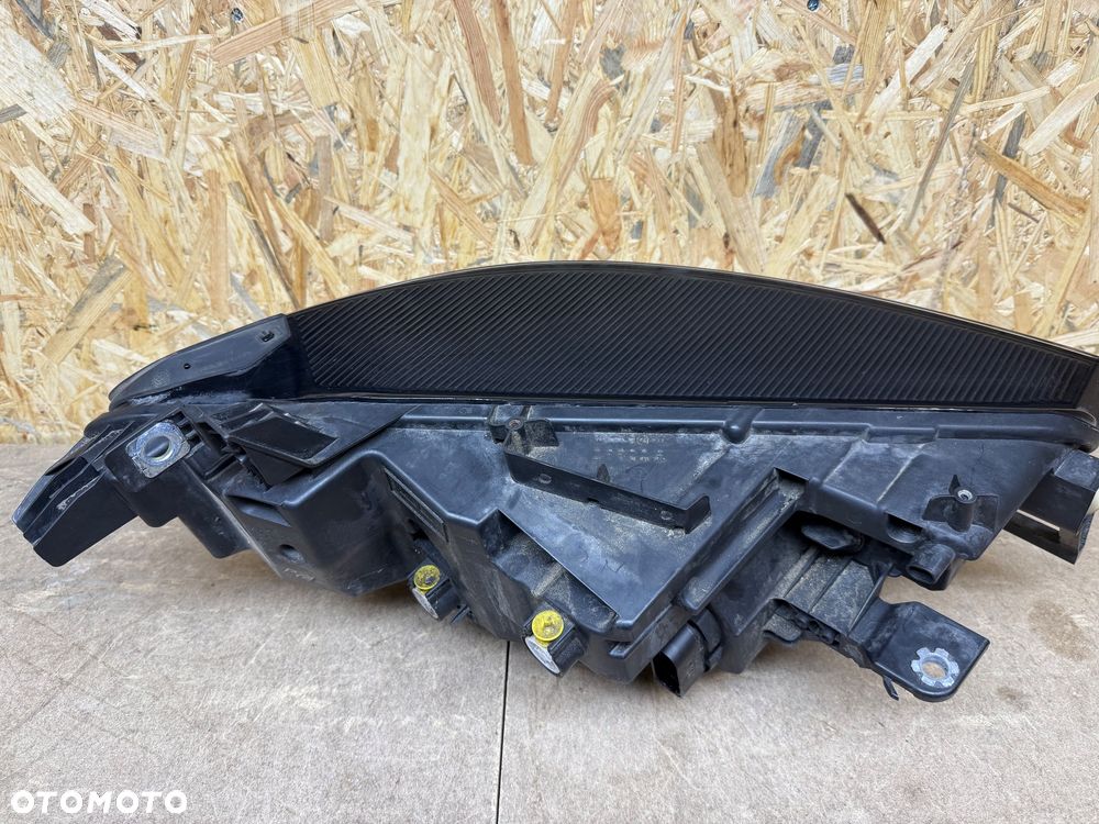 LAMPA LEWA FULL LED VOLVO ID3 10B941005A - 13