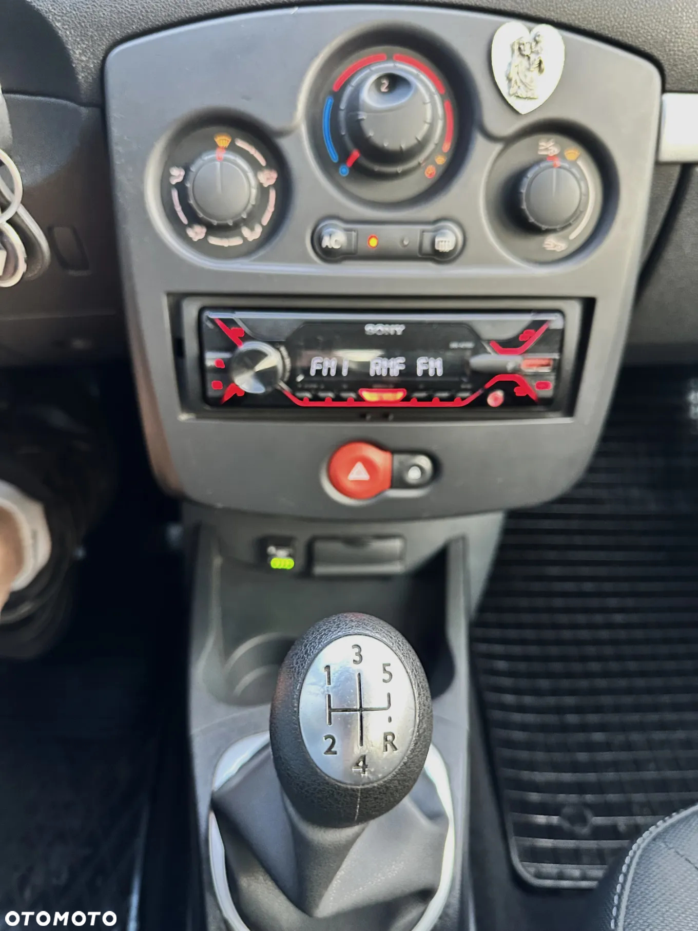 Renault Clio 1.2 16V Alize - 12