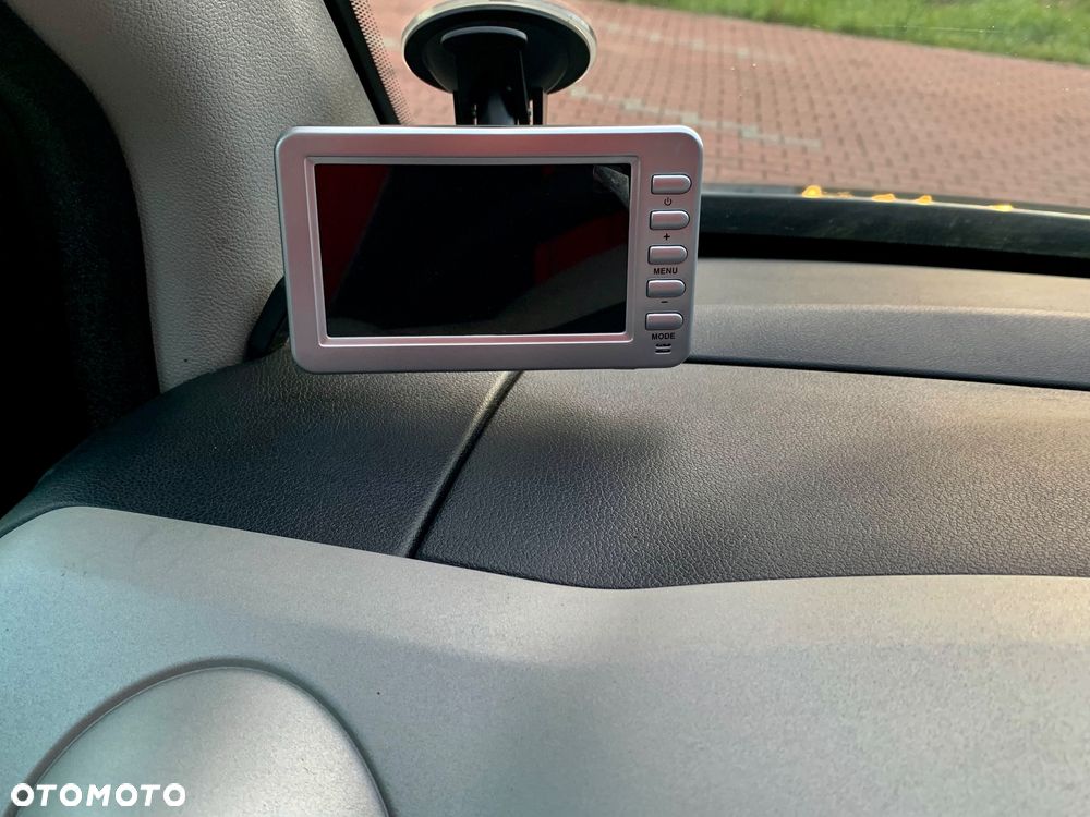 Peugeot Partner 1.6 e-HDi STT Active - 33