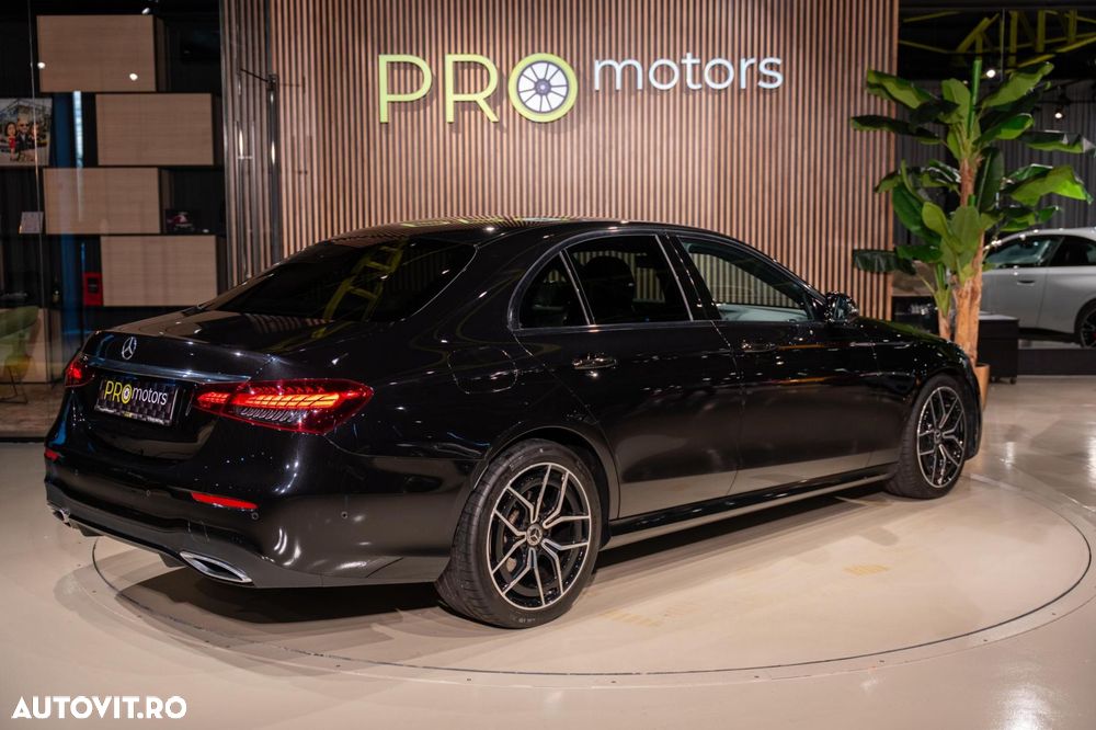 Mercedes-Benz E - 10