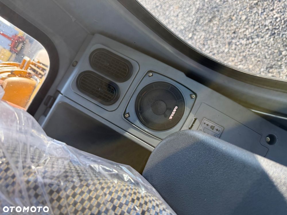 Volvo EC140LCM / TYLKO 5100 MTH / SZEROKIE GĄSIENNICE / Z FRANCJI / SUPER STAN / / / - 22