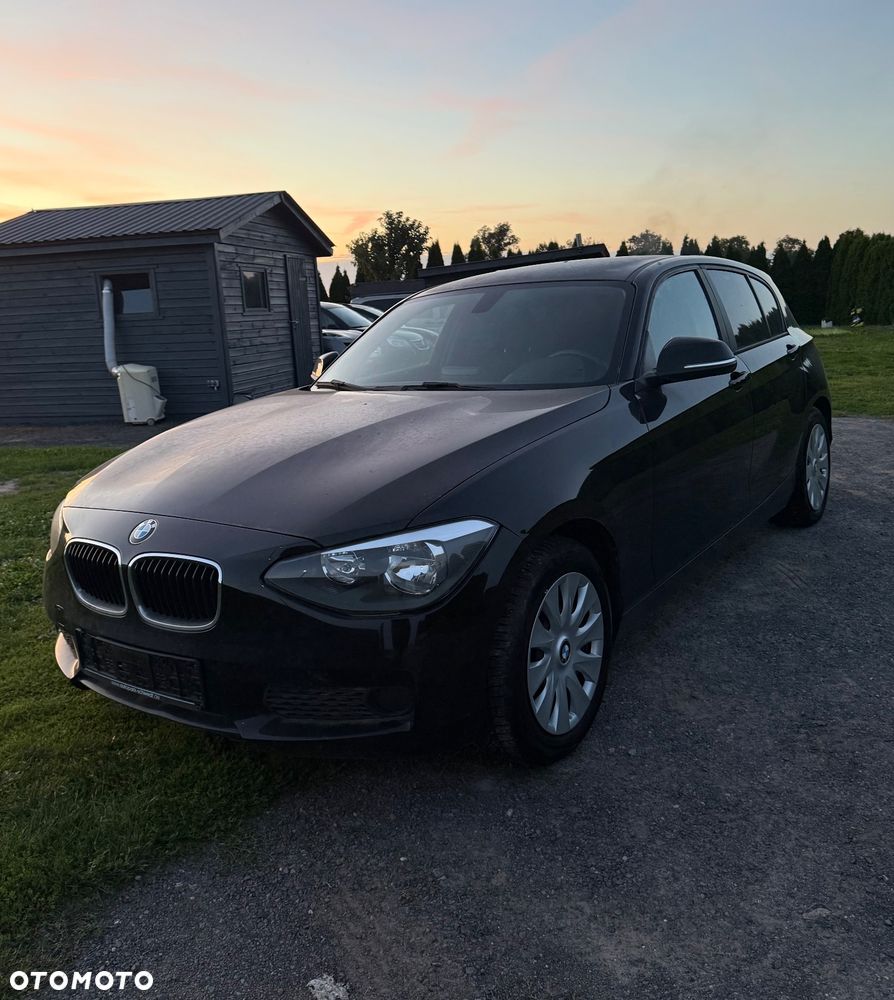 BMW Seria 1 116i - 1
