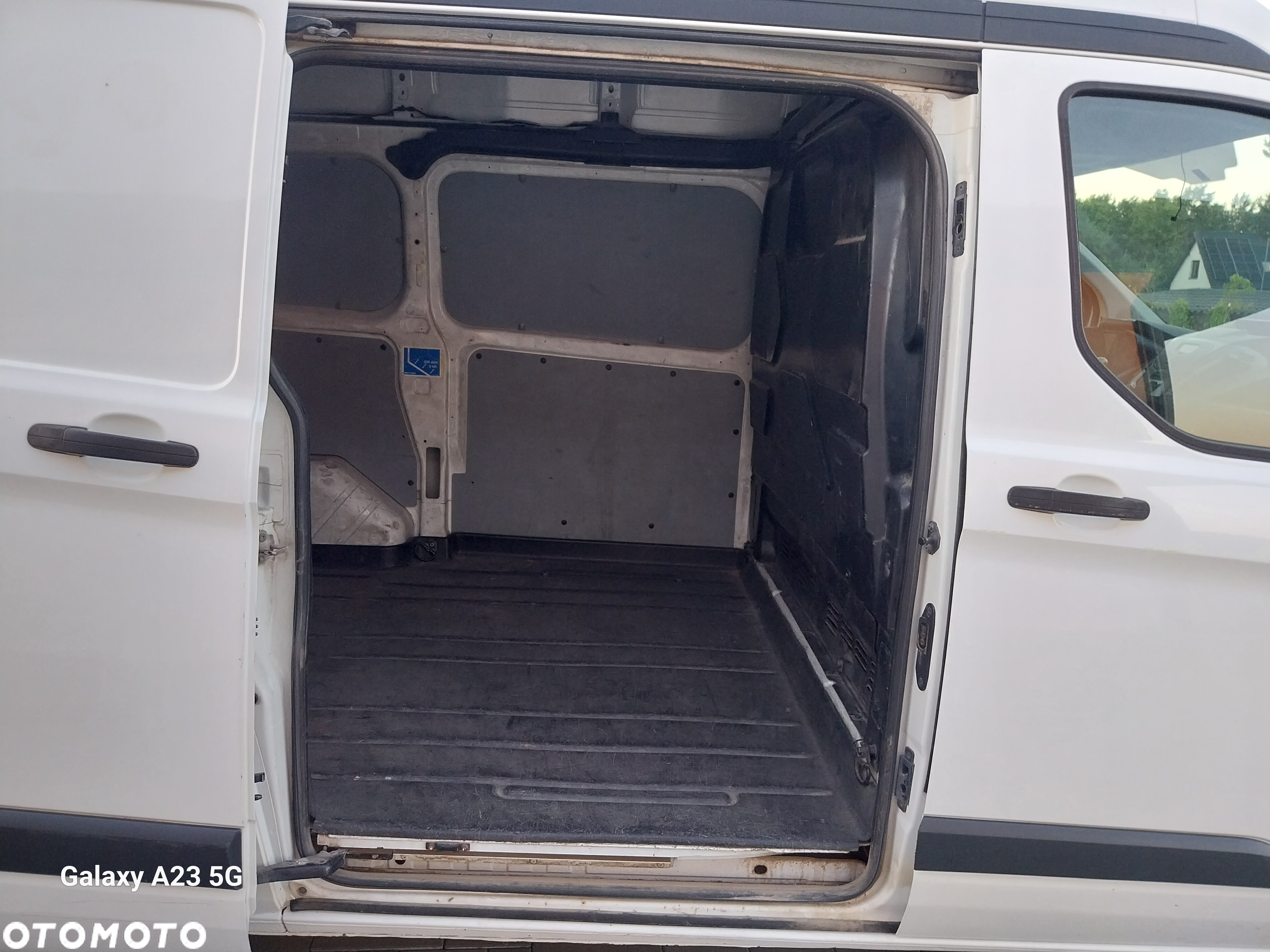 Ford Transit Custom - 11