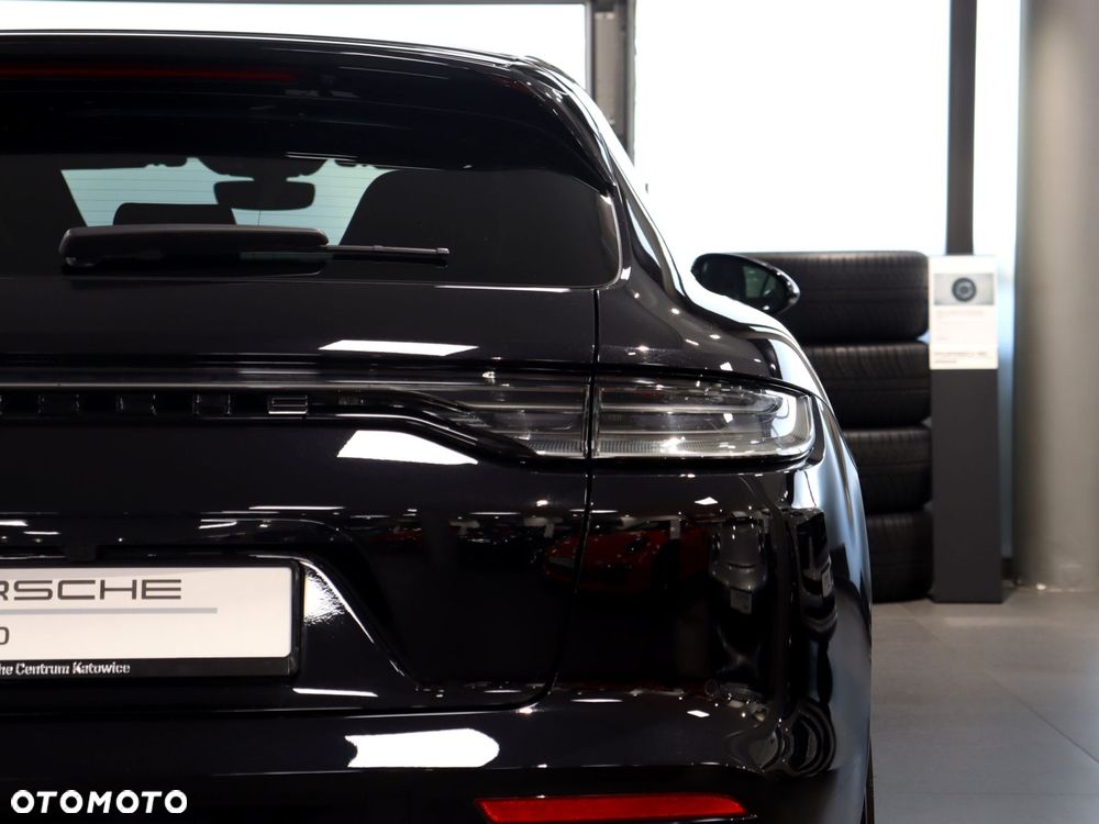Porsche Panamera 4 Platinum Edition - 10