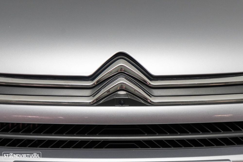 Citroën C4 X 1.2 PureTech Shine Pack EAT8 - 15