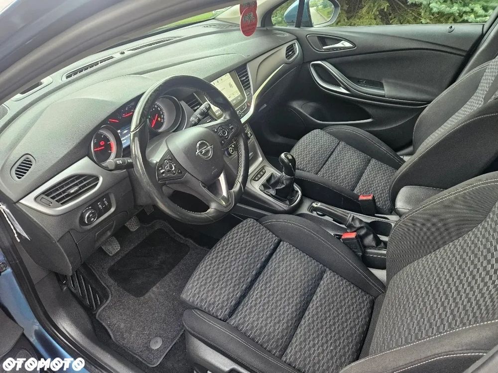 Opel Astra 1.6 D (CDTI) Start/Stop Business - 11