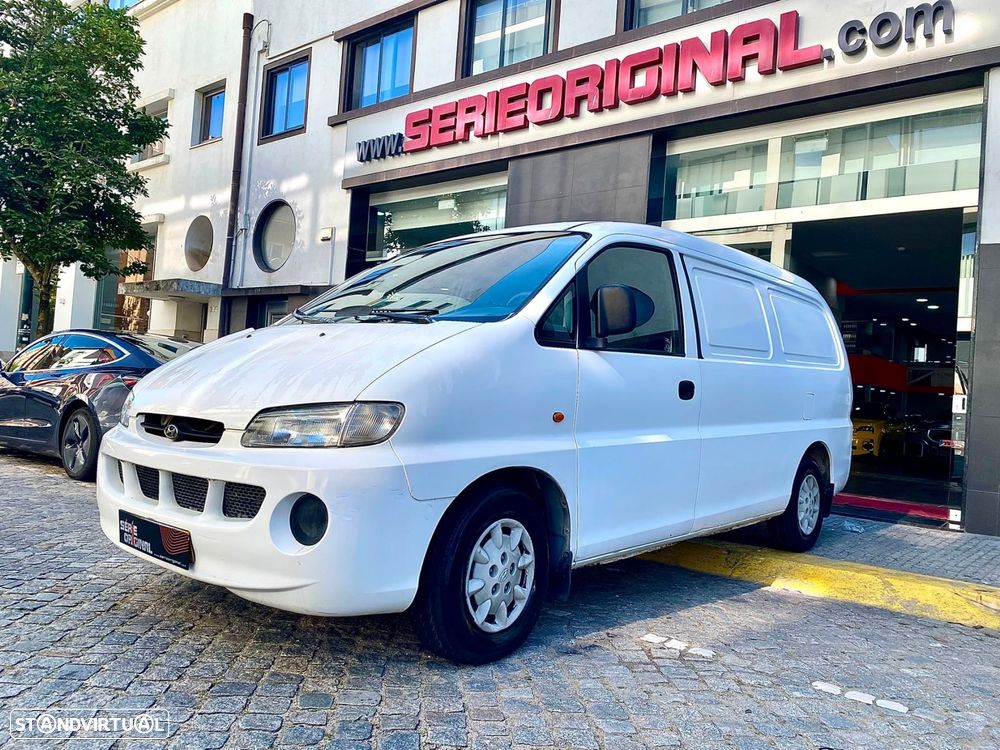 Hyundai H-1 2.5 TD SV Longo - 1
