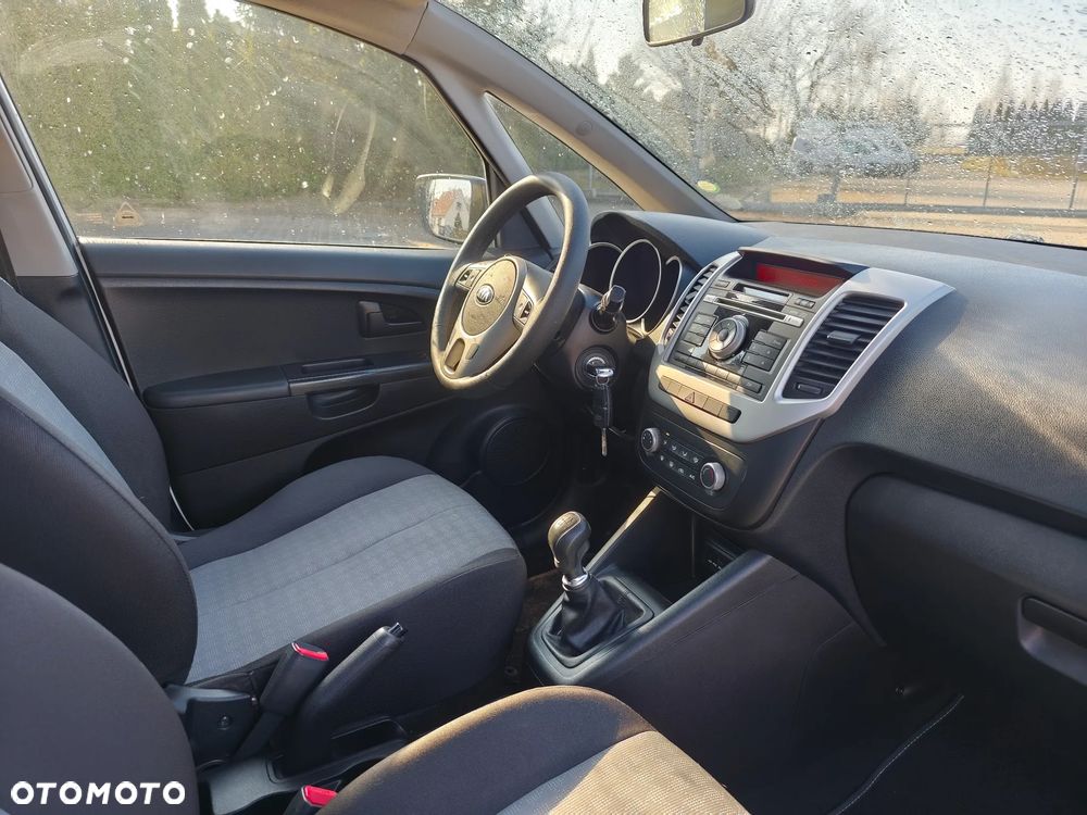 Kia Venga 1.4 CVVT Attract - 8