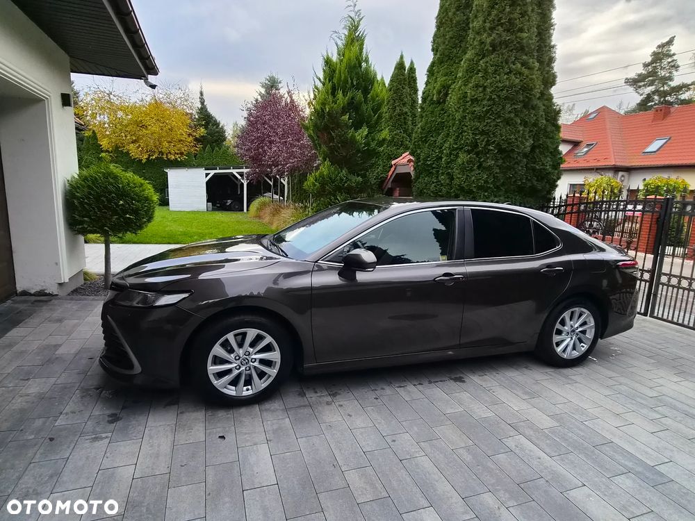 Toyota Camry - 14